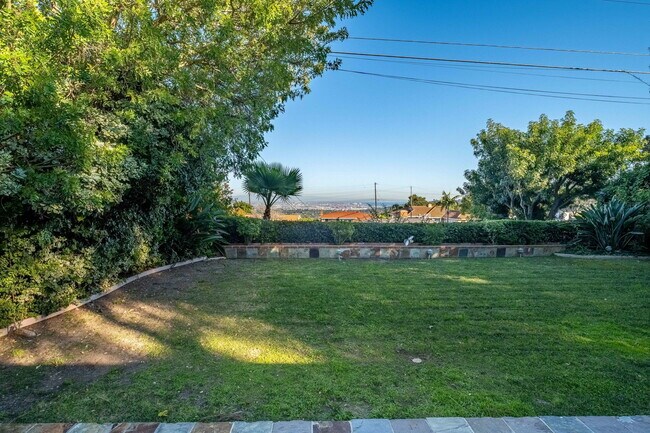 Building Photo - 26700 Indian Peak Rd