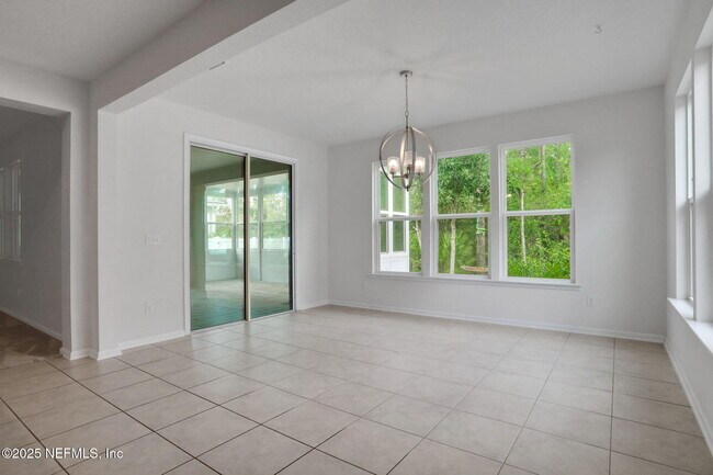 Building Photo - 277 Sandstone Dr
