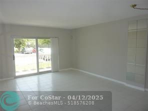 Building Photo - 1831 NE 38th St