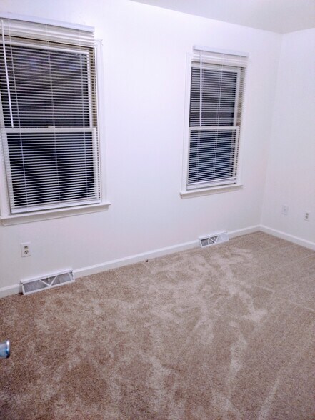 bedroom #1 - 200 Jefferson St