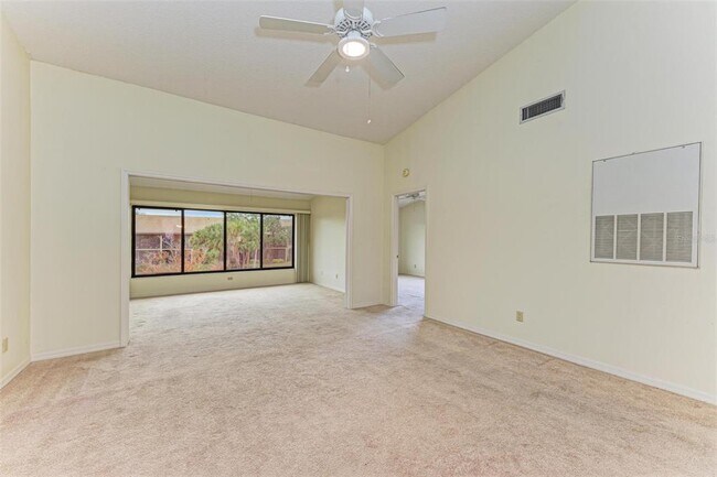 Building Photo - 5612 Ashton Lake Dr