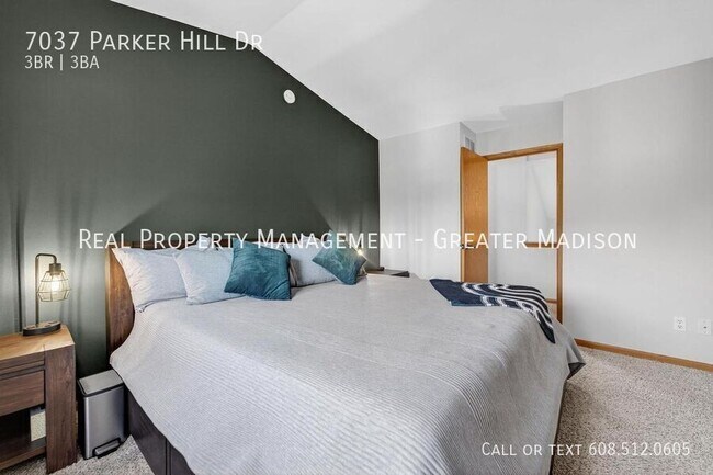 Building Photo - 7037 Parker Hill Dr