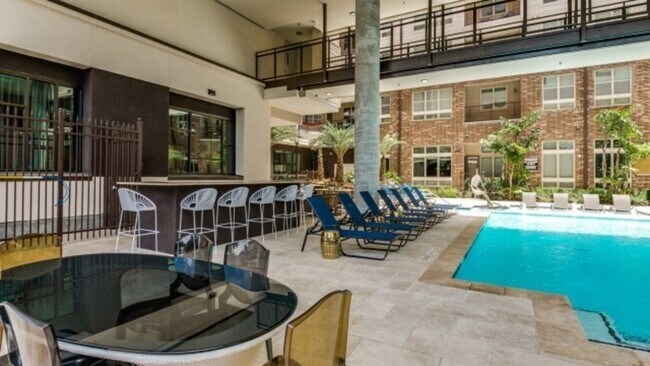 Building Photo - 5755 Almeda Rd