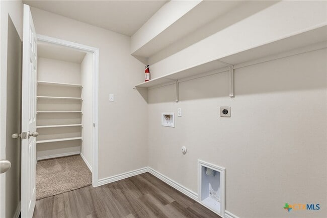 Building Photo - 110 Ayla Marie Dr
