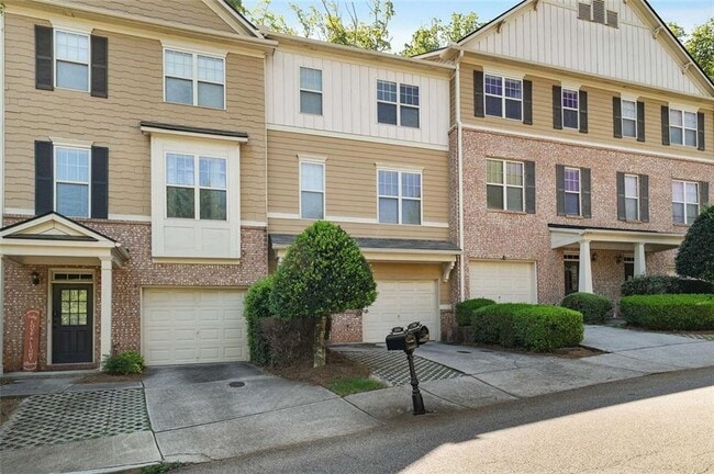 Building Photo - 1798 Oak Brook Ln NW