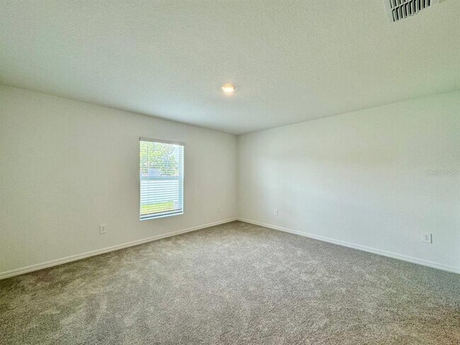 Building Photo - 10205 Alder Green Dr