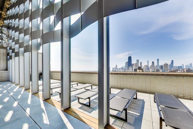 Building Photo - 1550 N Lake Shore Dr