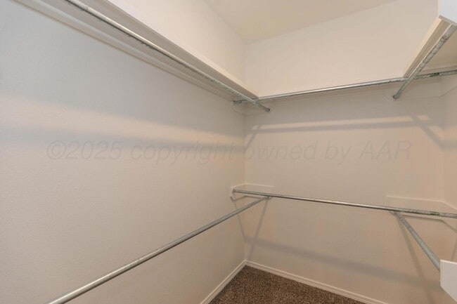 Building Photo - 7511 Beck Dr