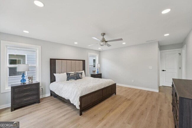 Building Photo - 3189 Jackson St