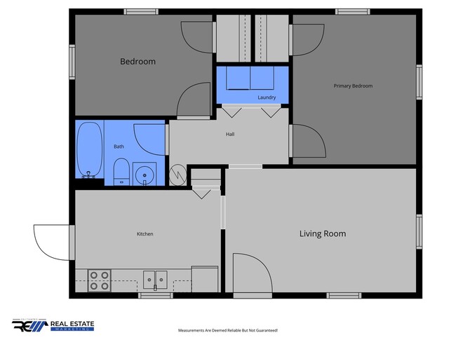 Building Photo - 2 Bedroom Pet Friendly Home For Rent Near Madison Street!