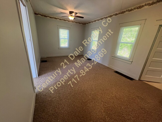 Building Photo - 2 BR, 1 Bath Home in Eastern School District