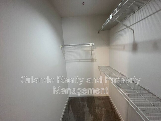 Building Photo - 3801 Donna Lynn Ln