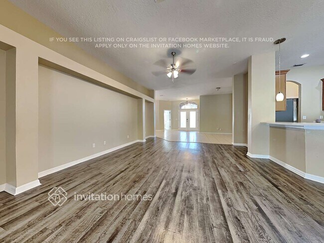 Building Photo - 1922 Raven Manor Dr