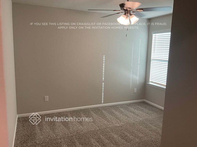 Building Photo - 224 Blanco Dr