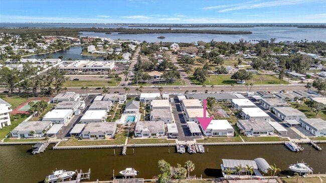 Building Photo - 9819 Hernando Ct