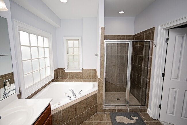 Building Photo - 856 Harborside Ln