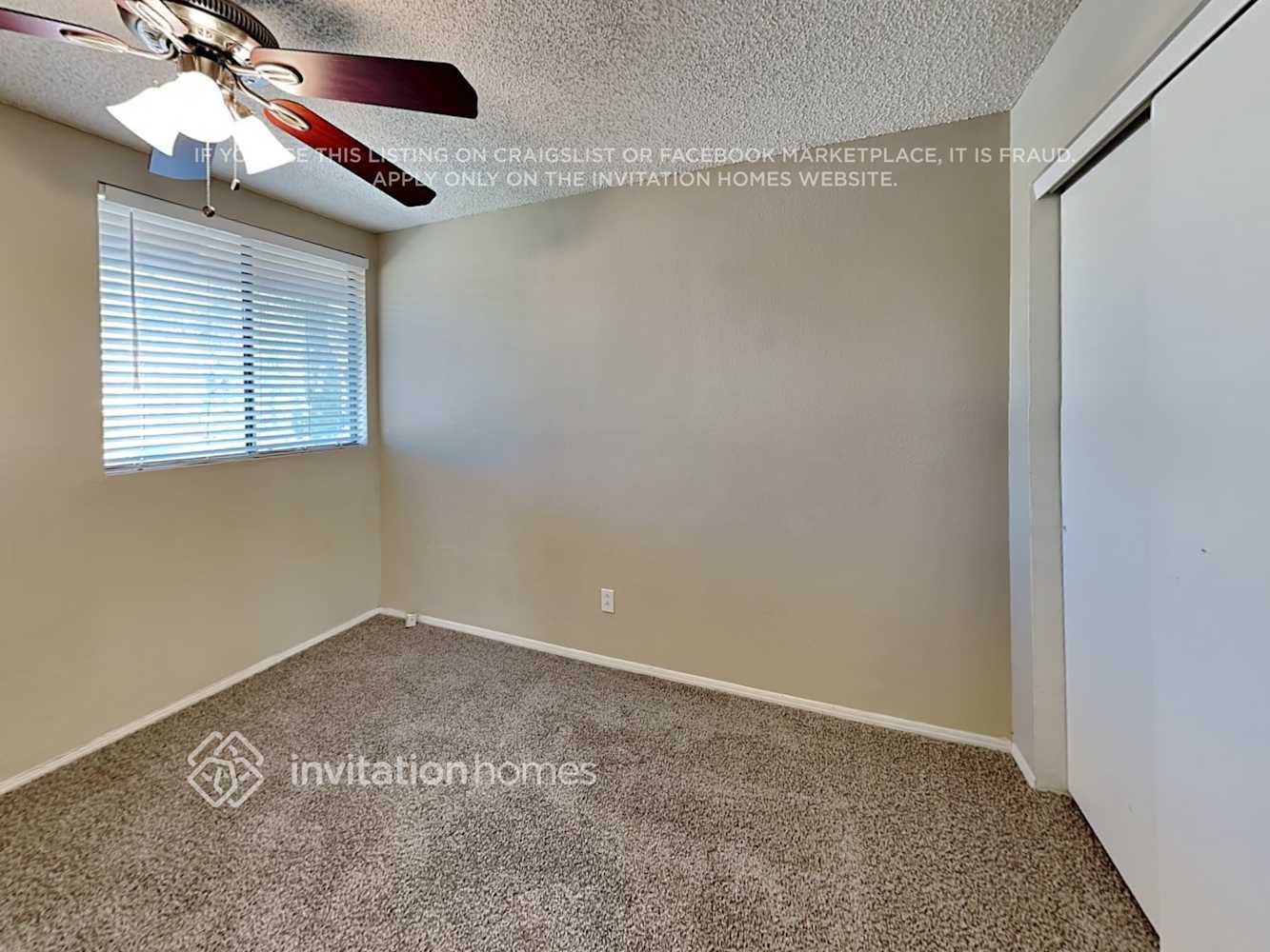 Building Photo - 10003 W Montecito Ave