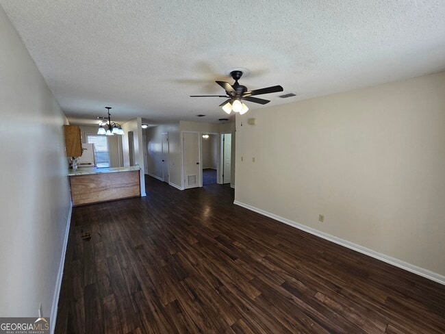 Building Photo - 416 S Ashley St