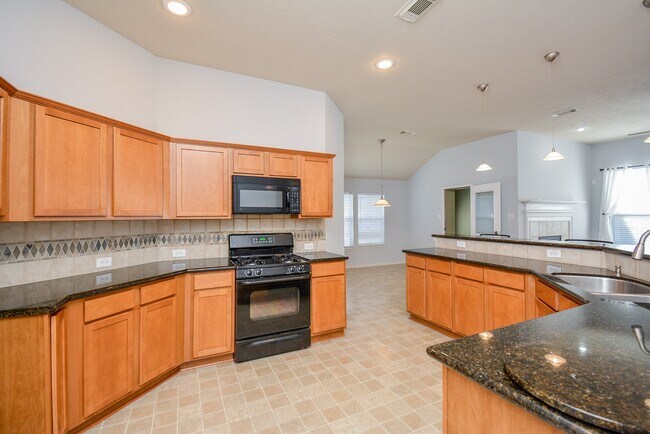 Building Photo - 3807 Belmont Turn