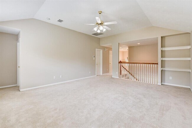 Building Photo - 15006 Cabin Run Ln