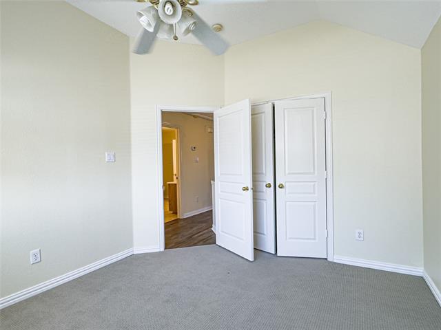 Building Photo - 1905 Meera Ln