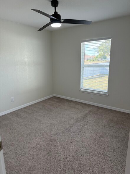 Bedroom #2 - 2120 NW 18th Ave