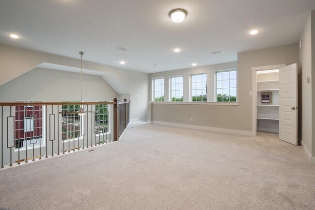Building Photo - 12558 Malachite Wy