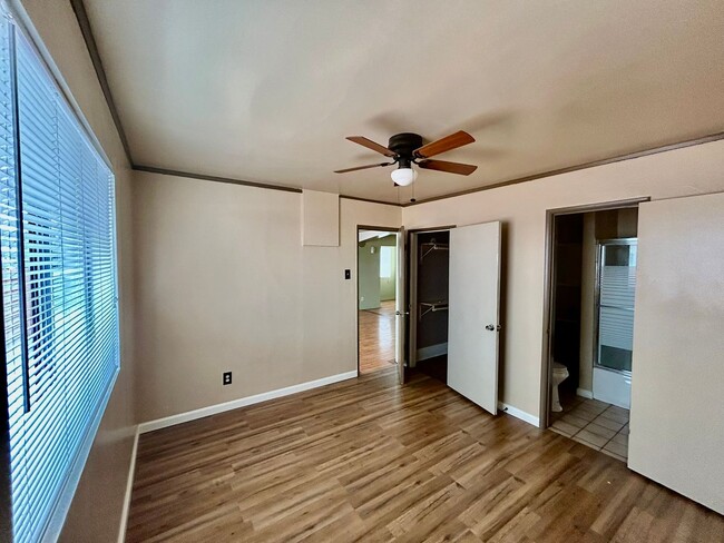 Building Photo - Beautiful 3 Bed Home For Rent!
