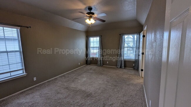 Building Photo - 1224 W 112th Dr S