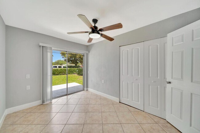 Building Photo - 11640 NW 39th St