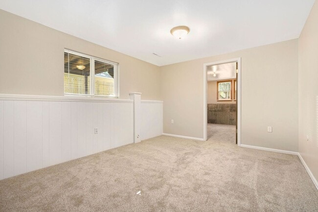 Building Photo - 1848 Marlborough Ct