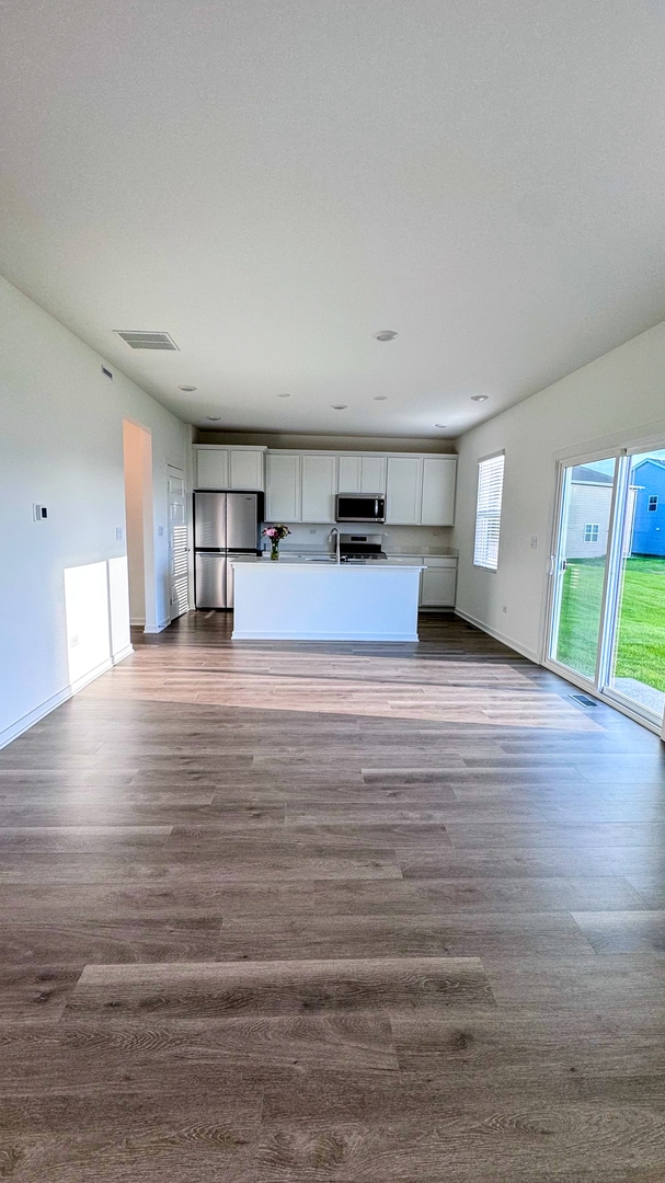 Building Photo - 2444 Scribe St