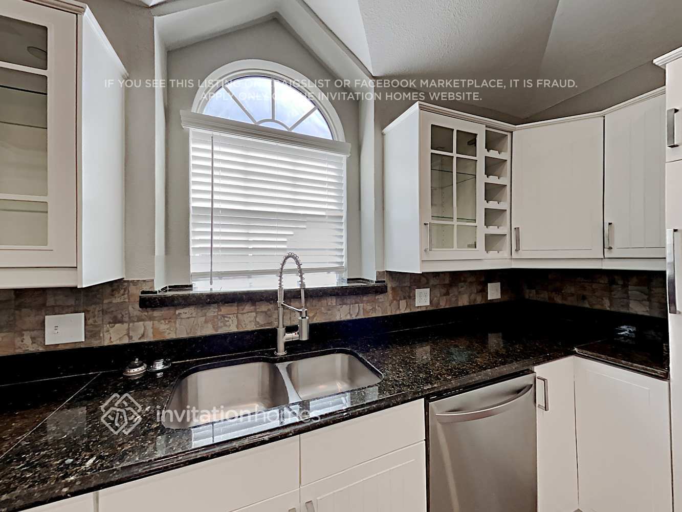 Building Photo - 7121 Timberlane Dr