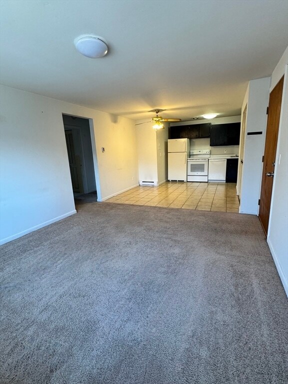 Building Photo - 320 Elm St