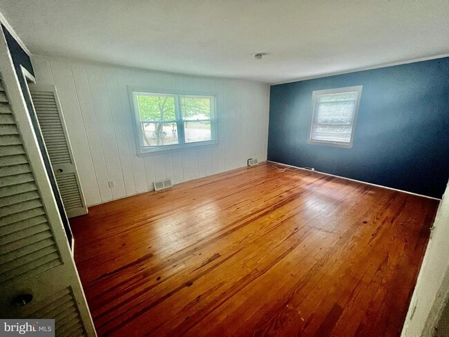 Building Photo - 401 Bethel Mill Rd