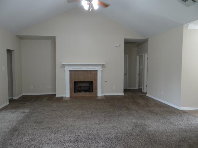 Building Photo - 26222 Avoyelles Ave