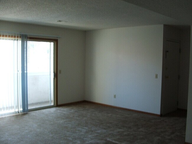 Building Photo - 3632 Wyoming Street, Unit 3634 #2B