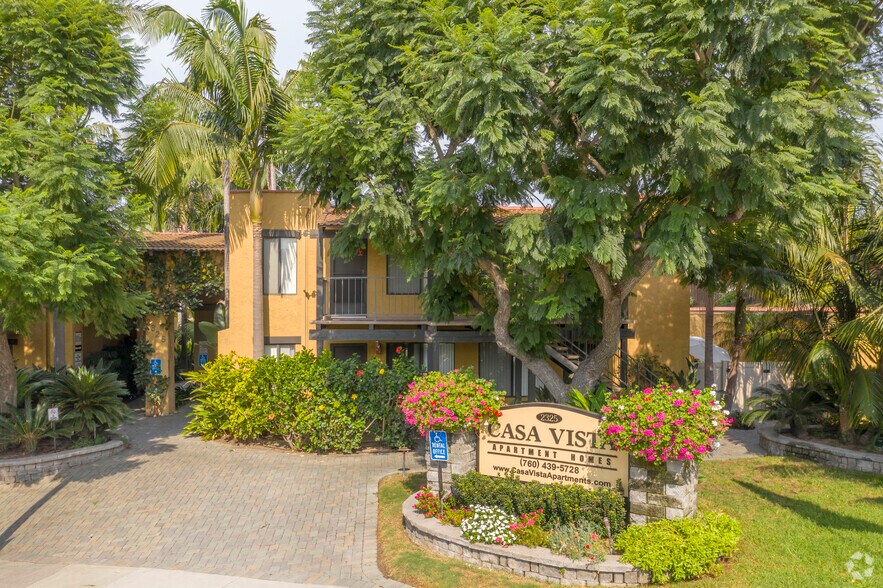 Casa Vista Apartments 2325 Paseo De Laura Oceanside CA 92056