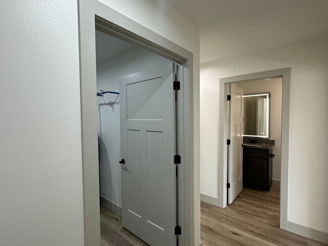 Building Photo - 3 Bedroom 2 Bath Built in 2025