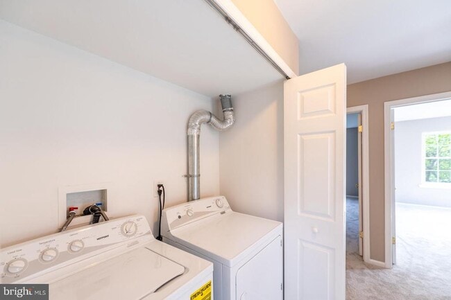 Building Photo - 148 Iron Bark Ct