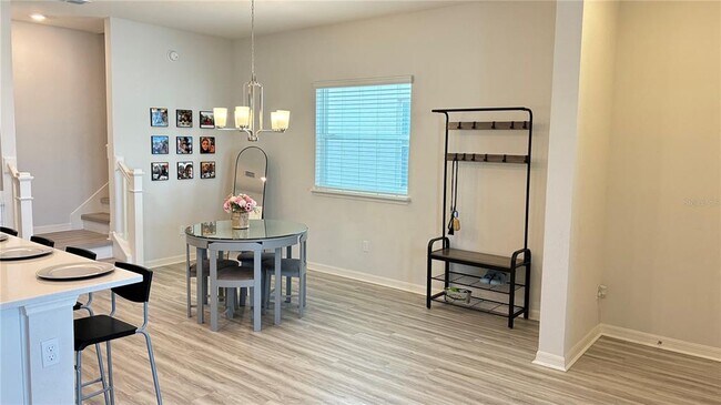 Building Photo - 317 Silverbell Trl