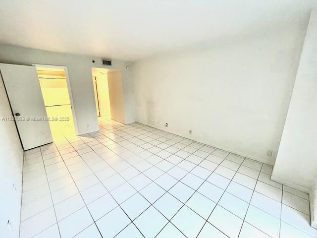 Building Photo - 4000 Towerside Terrace