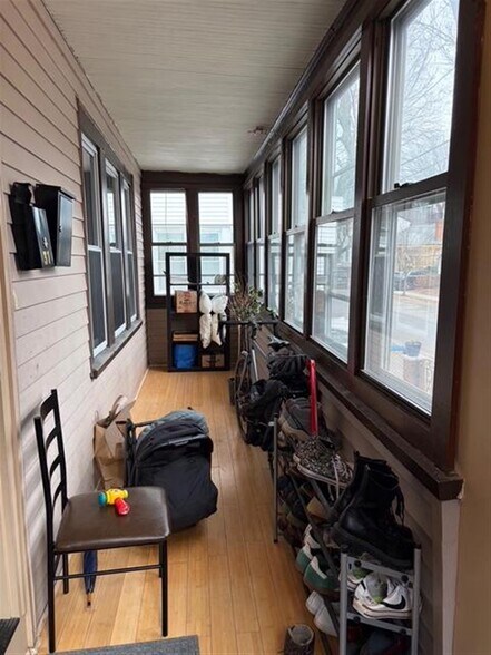 Building Photo - 33 Lafayette St