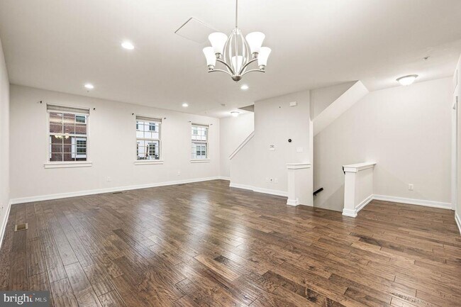 Building Photo - 108 Prince George St