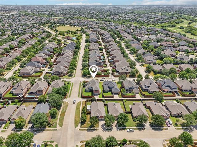 Building Photo - 11295 Apple Valley Dr