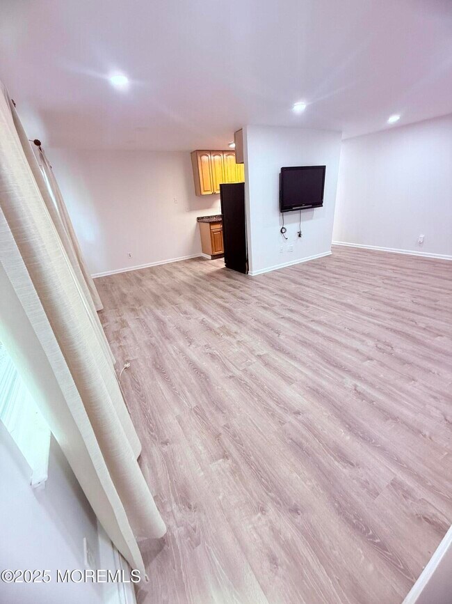 Building Photo - 28 Windsor Terrace