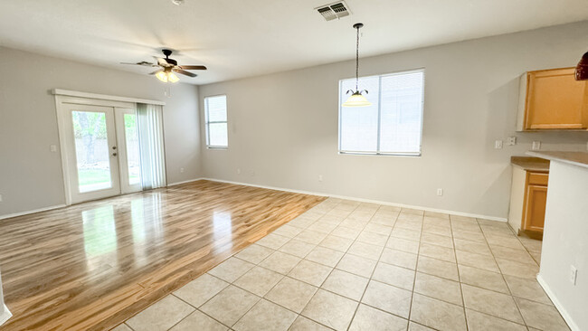 Building Photo - House in Avondale! JOIN THE WAITLIST!