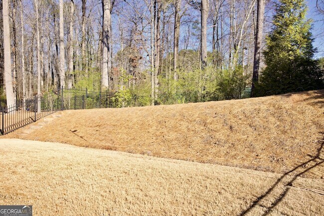 Building Photo - 2455 Westlington Cir