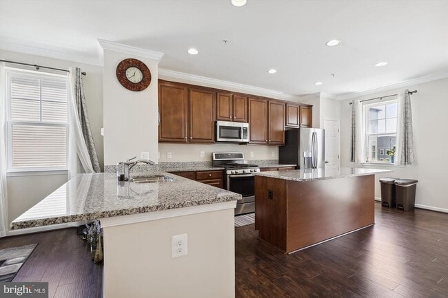 Building Photo - 14312 Potomac Heights Ln