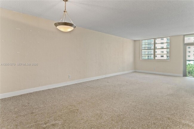 Building Photo - 19390 Collins Ave